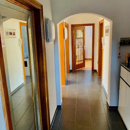 Apartamento Ferienwohnung Albblick Mit Grosser Terrasse & Garten *