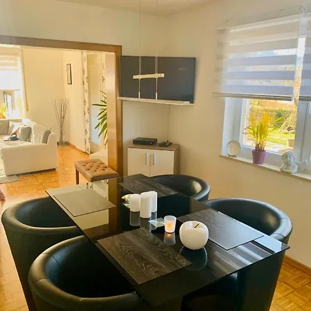 Ferienwohnung Albblick Mit Grosser Terrasse & Garten * Balingen